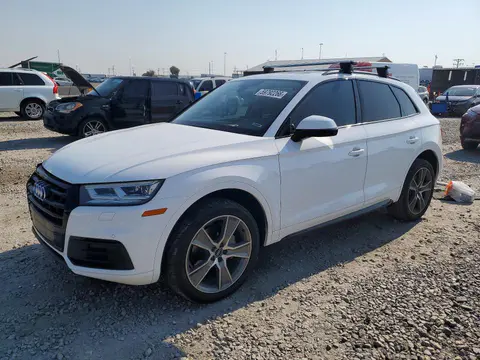 WA1BNAFY6K2127768 — 2019 Audi Q5, Передняя часть (Front End), фото до ремонта