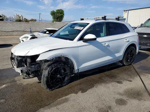 WA1ANAFY2K2125107 — 2019 Audi Q5, Передняя часть (Front End), фото до ремонта