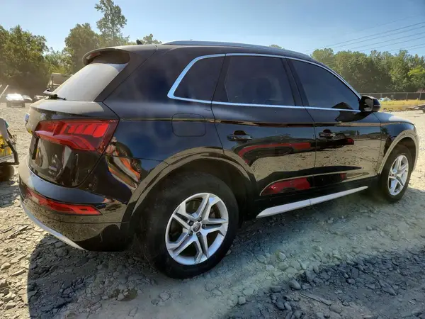 WA1ANAFY1K2120304 — 2019 Audi Q5, фото 3 с аукциона Copart, Боковая часть