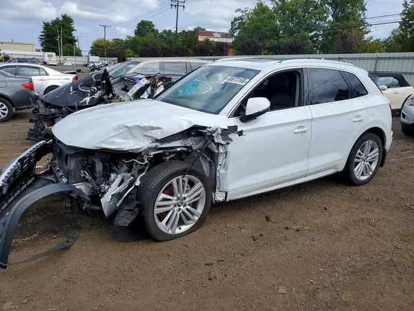 WA1BNAFY4K2090560 — 2019 Audi Q5, Передняя часть (Front End), фото до ремонта