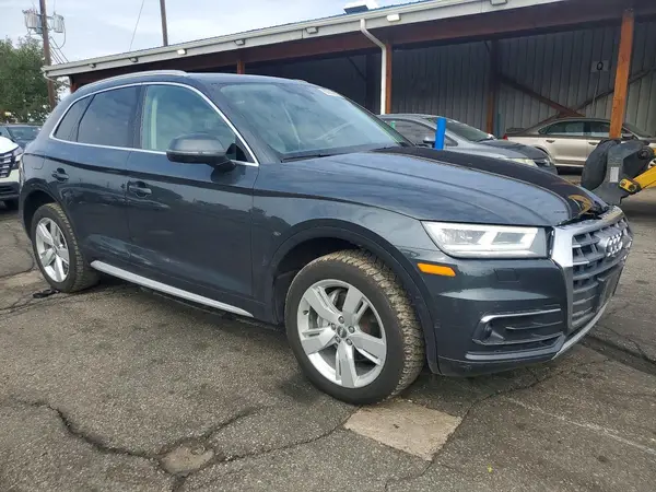 WA1CNAFYXK2096898 — 2019 Audi Q5, фото 4 с аукциона Copart 06.10.2026, Передняя часть