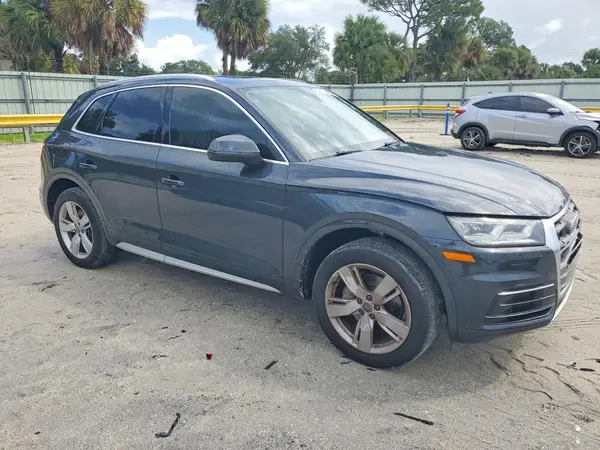 WA1BNAFY3K2042337 — 2019 Audi Q5, фото 4 с аукциона Copart, Передняя часть