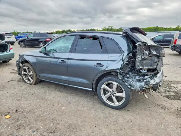 WA1ENAFYXL2081912 — 2020 Audi Q5, фото 2 с аукциона Copart, Задняя часть