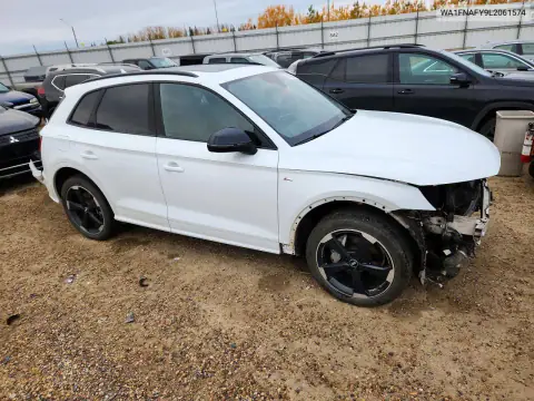 WA1FNAFY9L2061574 — 2020 Audi Q5, фото 4 с аукциона Copart 15.10.2026, Передняя часть