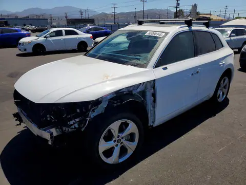 WA1BAAFY3M2105600 — 2021 Audi Q5, Передняя часть (Front End), фото до ремонта
