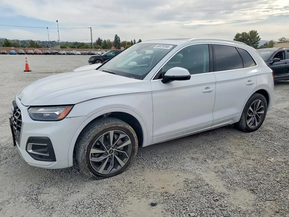 WA1AAAFY4M2012547 Audi Q5 2021 — повреждение Передняя часть, фото до ремонта