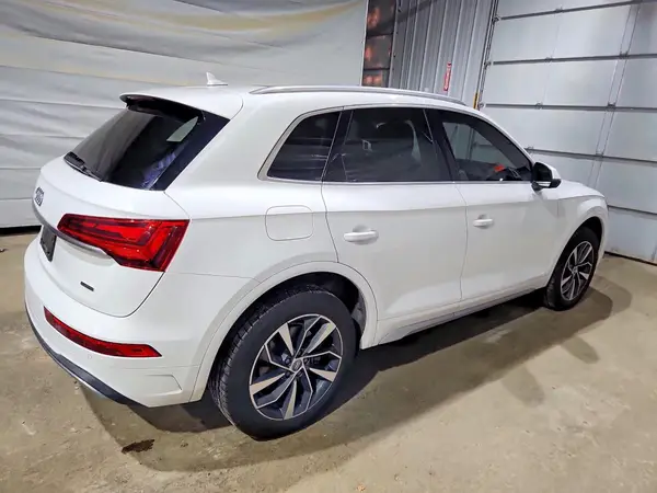 WA1AAAFY3M2002110 — 2021 Audi Q5, фото 3 с аукциона Copart, Задняя часть