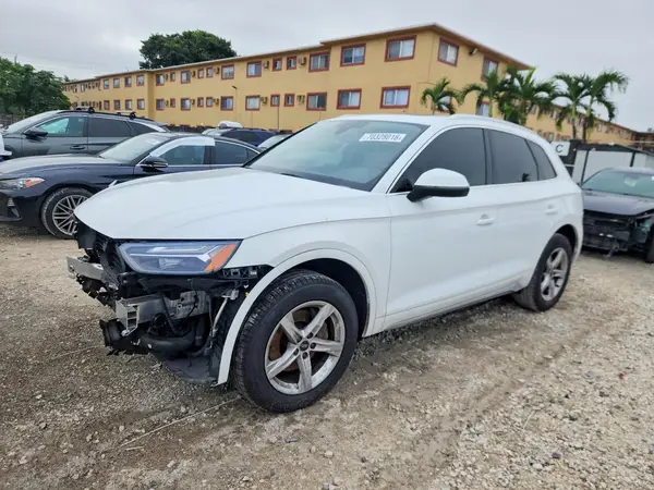 WA1AAAFY8M2099045 — 2021 Audi Q5, Передняя часть (Front End), фото до ремонта