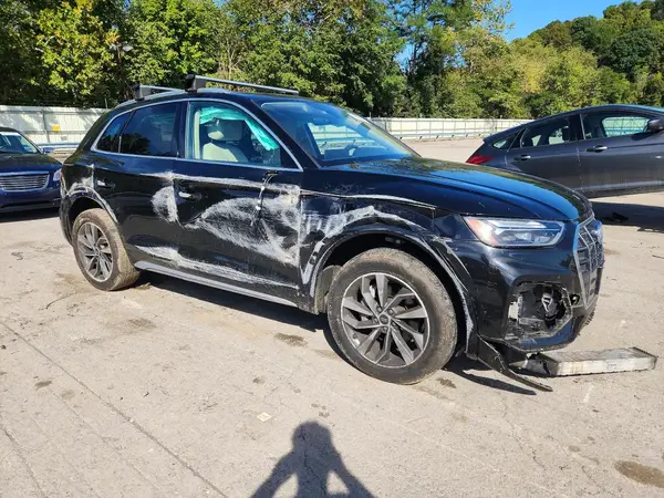 WA1BAAFY4M2111244 — 2021 Audi Q5, фото 4 с аукциона Copart, Передняя часть