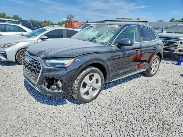 WA1FABFY6N2061696 — 2022 Audi Q5, Передняя часть (Front End), фото до ремонта