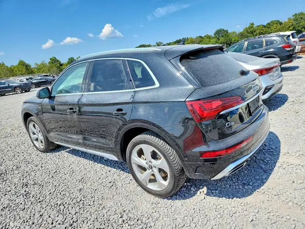 WA1FABFY6N2061696 — 2022 Audi Q5, фото 2 с аукциона Copart 13.10.2026, Передняя часть