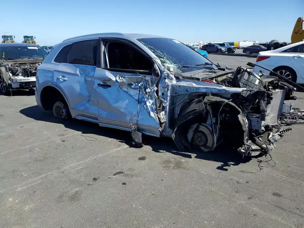 WA1EAAFY3P2033427 — 2023 Audi Q5, фото 4 с аукциона Copart, Боковая часть