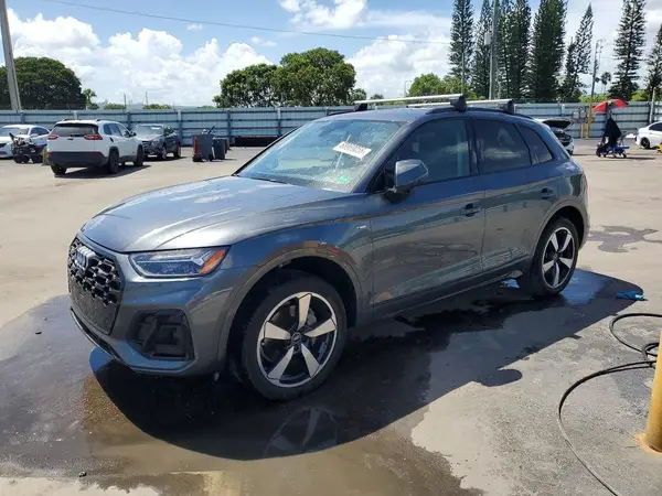 WA1EAAFYXP2053433 — 2023 Audi Q5, Вандализм (Vandalism), фото до ремонта