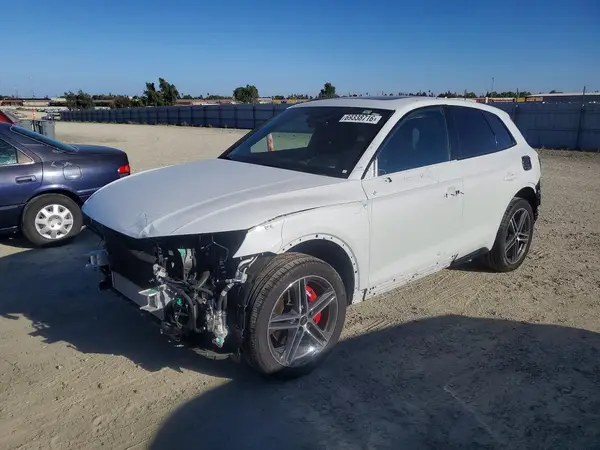 WA1F2AFY7R2104732 — 2024 Audi Q5, Передняя часть (Front End), фото до ремонта