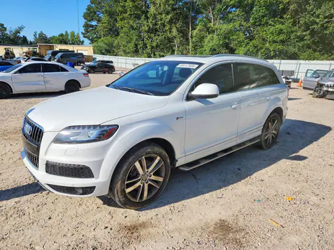 WA1DGAFE8CD001815 — 2012 Audi Q7, Передняя часть (Front End), фото до ремонта