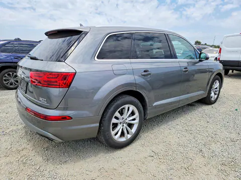 2017 Audi Q7 VIN WA1AAAF74HD004014 фото 3