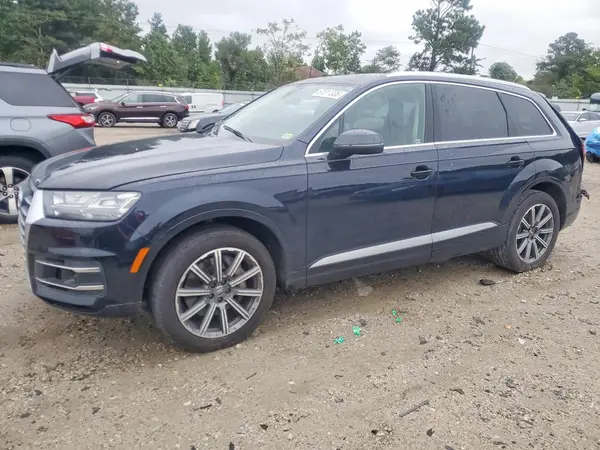 WA1VAAF71HD044729 — 2017 Audi Q7, Задняя часть (Rear End), фото до ремонта