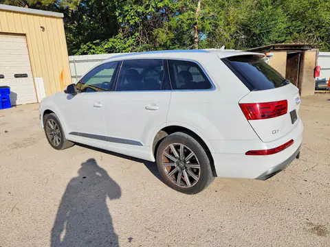 2017 AUDI Q7 VIN WA1VAAF79HD033364 фото 2