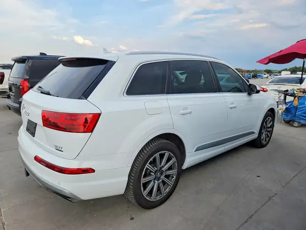 2017 AUDI Q7 VIN WA1LAAF73HD036378 фото 3