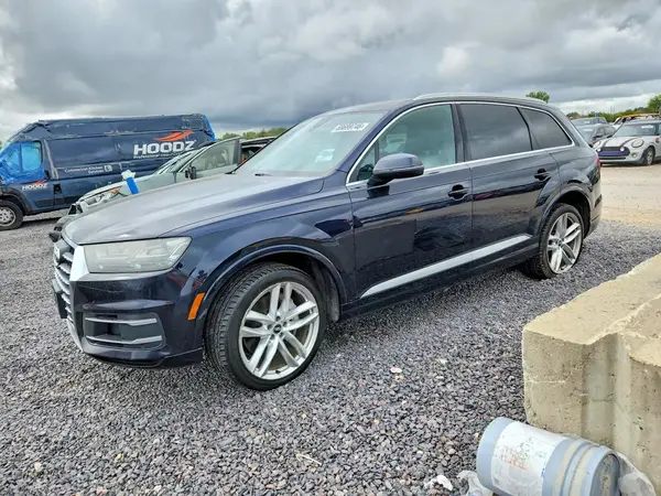 WA1VAAF74HD017394 — 2017 Audi Q7, Мелкие вмятины и царапины (Minor Dent/Scratches), фото до ремонта
