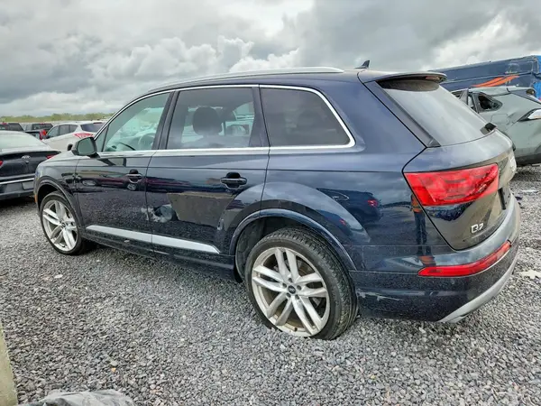 WA1VAAF74HD017394 — 2017 Audi Q7, фото 2 с аукциона Copart, Мелкие вмятины и царапины