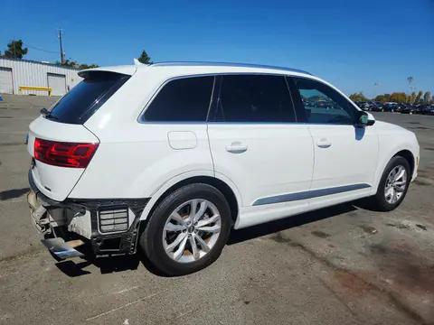 2017 Audi Q7 VIN WA1AHAF7XGD043671 фото 3