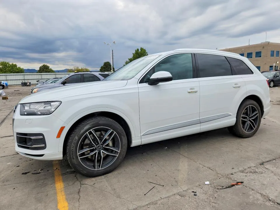 2017 AUDI Q7 VIN WA1VAAF79HD026530 фото 1