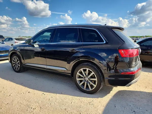 WA1LAAF76HD004007 — 2017 Audi Q7, фото 2 с аукциона Copart, Град