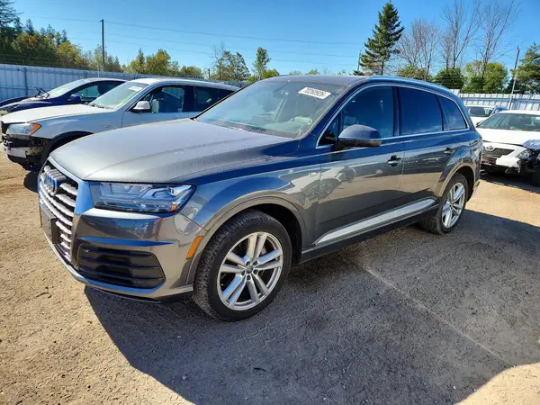 WA1WAAF78HD010808 — 2017 Audi Q7, Град (Hail), фото до ремонта