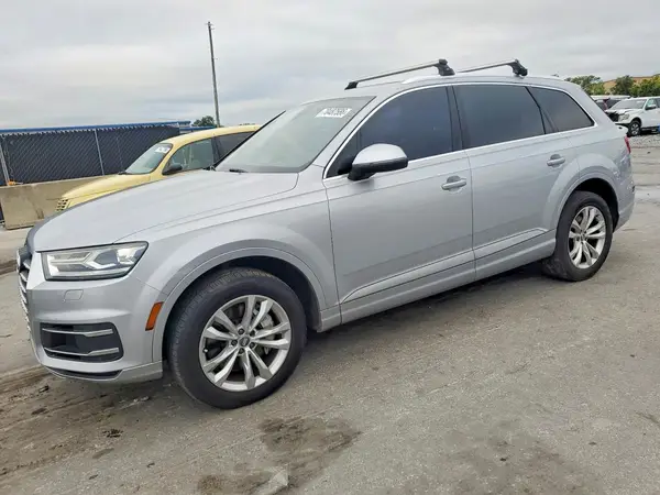 WA1AHAF71HD047172 — 2017 Audi Q7, Мелкие вмятины и царапины (Minor Dent/Scratches), фото до ремонта