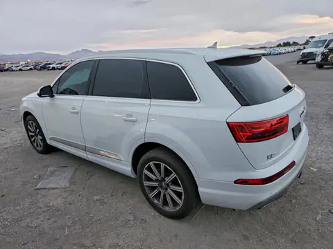 2017 Audi Q7 VIN WA1LAAF73HD057053 фото 2