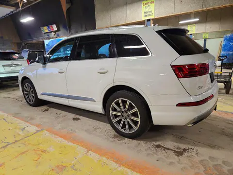 2018 AUDI Q7 VIN WA1VAAF75JD022223 фото 2