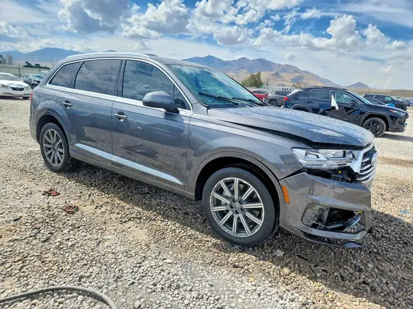 WA1VAAF79JD050252 — 2018 Audi Q7, фото 4 с аукциона Copart, Передняя часть