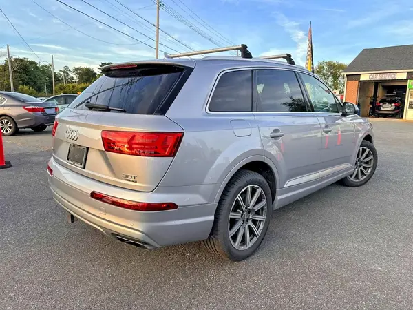 WA1LAAF73JD048990 — 2018 Audi Q7, фото 4 с аукциона Copart 08.10.2026, Мелкие вмятины и царапины