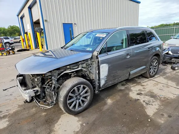 WA1VAAF7XJD023156 — 2018 Audi Q7, Передняя часть (Front End), фото до ремонта