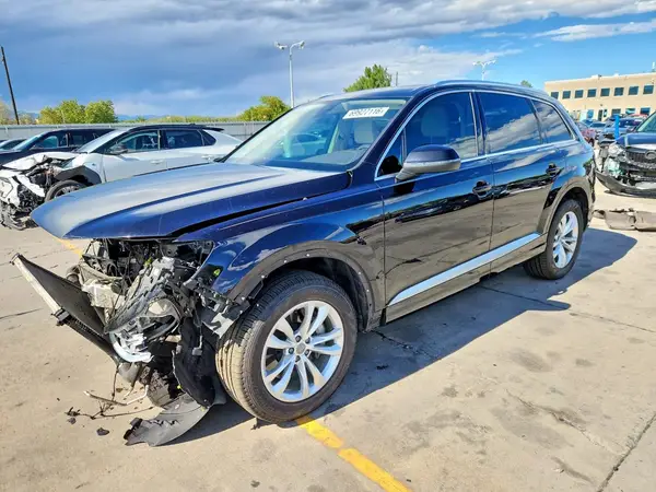 WA1LHAF79JD034975 — 2018 Audi Q7, Передняя часть (Front End), фото до ремонта