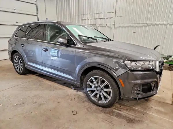 WA1LAAF7XJD052941 — 2018 Audi Q7, фото 4 с аукциона Copart, Передняя часть