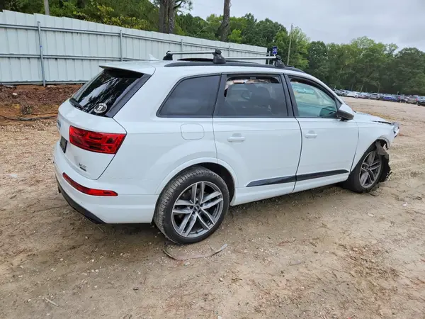 WA1VAAF75JD037952 — 2018 Audi Q7, фото 3 с аукциона Copart, Передняя часть