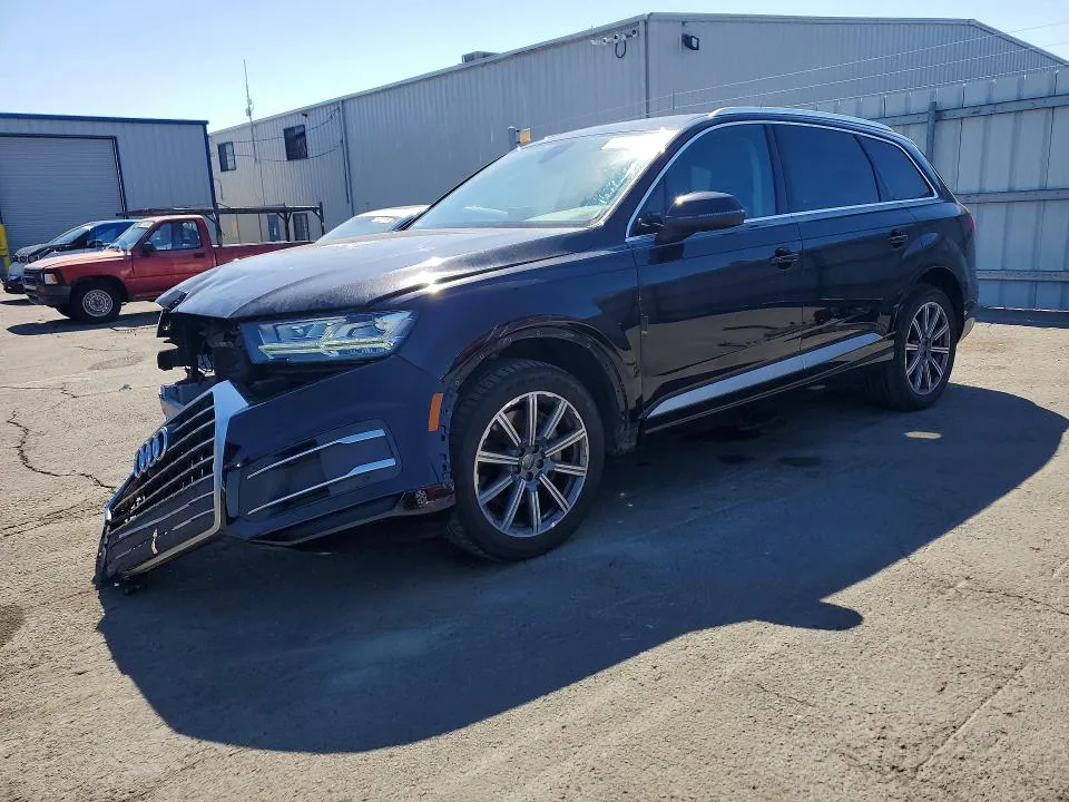 2018 Audi Q7 VIN WA1LHAF73JD016939 фото 1