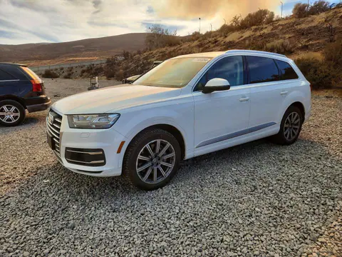 2018 Audi Q7 VIN WA1VAAF70JD041102 фото 1