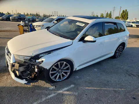 WA1LHAF71KD038410 — 2019 Audi Q7, Передняя часть (Front End), фото до ремонта