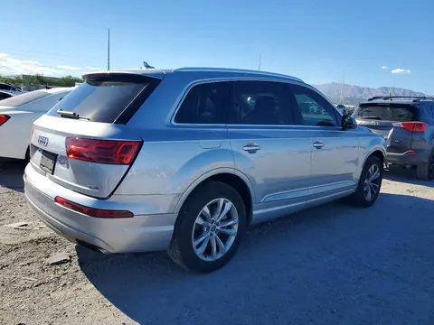 2019 Audi Q7 VIN WA1LAAF72KD044219 фото 3