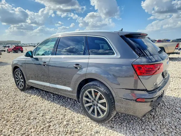 WA1LHAF72KD046659 — 2019 Audi Q7, фото 2 с аукциона Copart, Задняя часть