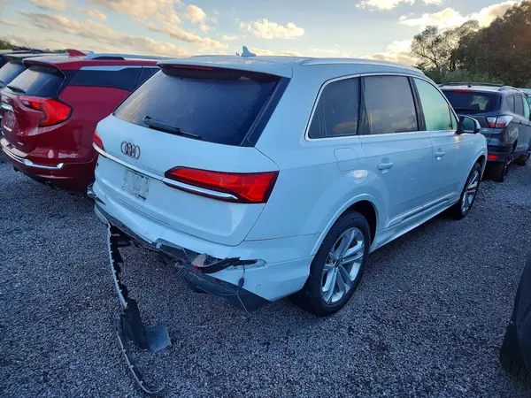 WA1LCBF7XSD020802 — 2025 Audi Q7, фото 3 с аукциона Copart, Задняя часть