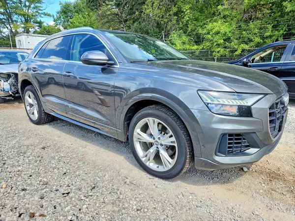 WA1CVAF13KD031124 — 2019 Audi Q8, фото 4 с аукциона Copart 13.10.2026, Мелкие вмятины и царапины