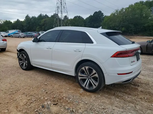 WA1CVAF12KD034581 — 2019 Audi Q8, фото 2 с аукциона Copart, Передняя часть