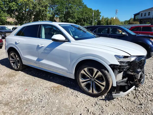WA1BVAF10KD008024 — 2019 Audi Q8, фото 4 с аукциона Copart, Передняя часть