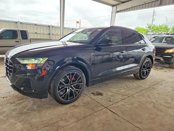 WA1FVBF1XKD022097 — 2019 Audi Q8, Мелкие вмятины и царапины (Minor Dent/Scratches), фото до ремонта