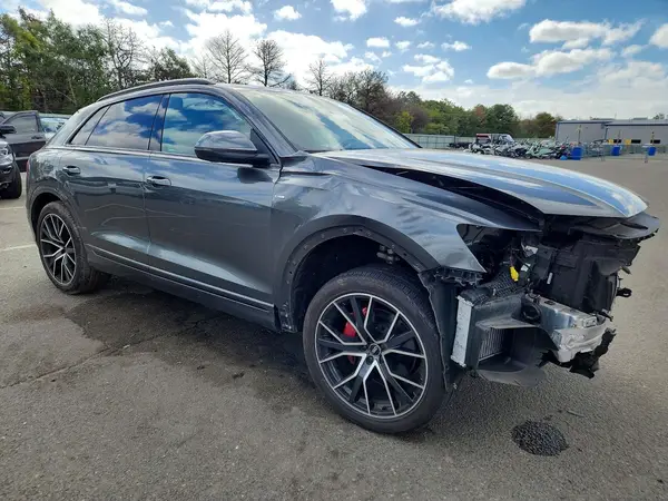WA1EVAF11MD028069 — 2021 Audi Q8, фото 4 с аукциона Copart 02.10.2026, Передняя часть