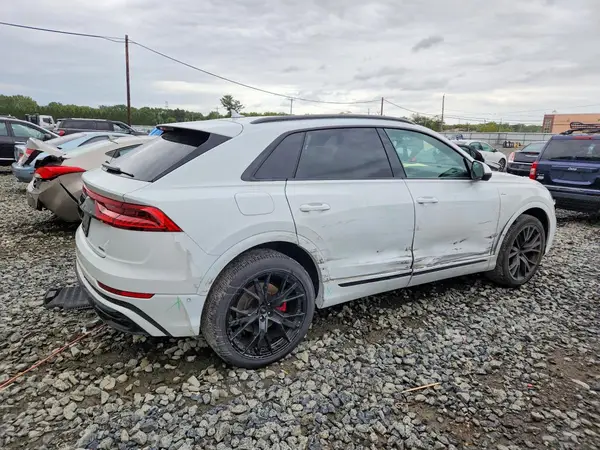 WA1EVBF16PD039241 — 2023 Audi Q8, фото 3 с аукциона Copart, Боковая часть
